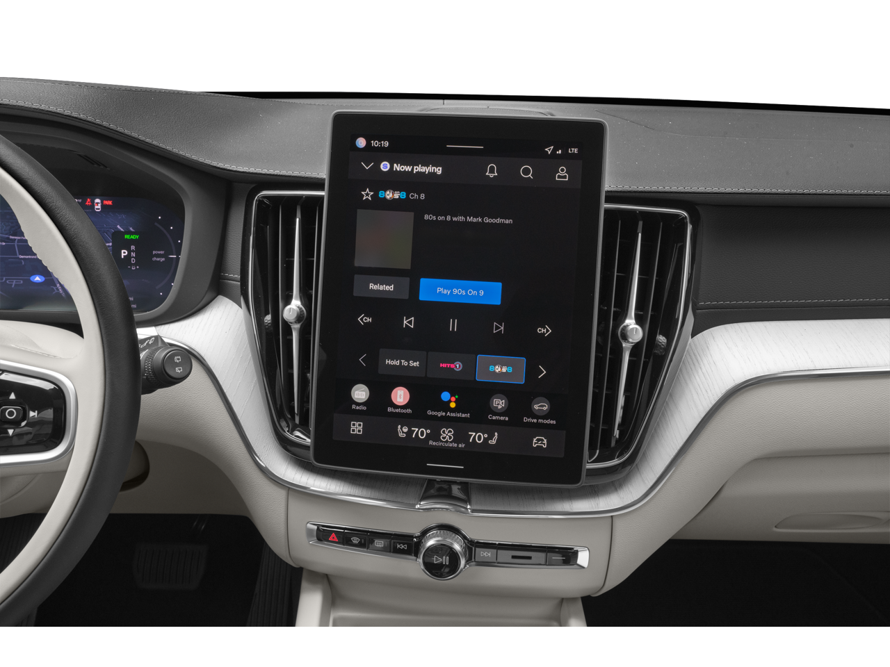 2026 Volvo XC60 Plug-In Hybrid Plus