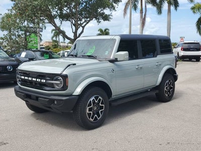 2024 Ford Bronco Outer Banks