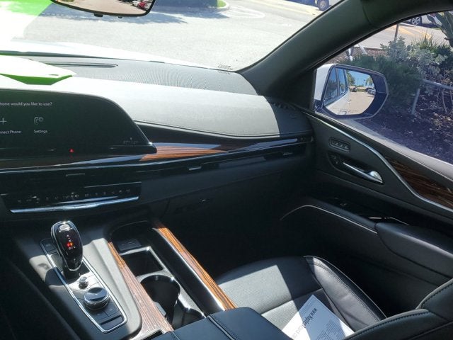 2022 Cadillac Escalade Premium Luxury