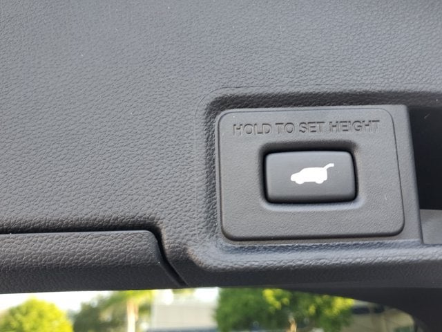 2023 Acura RDX w/Advance Package