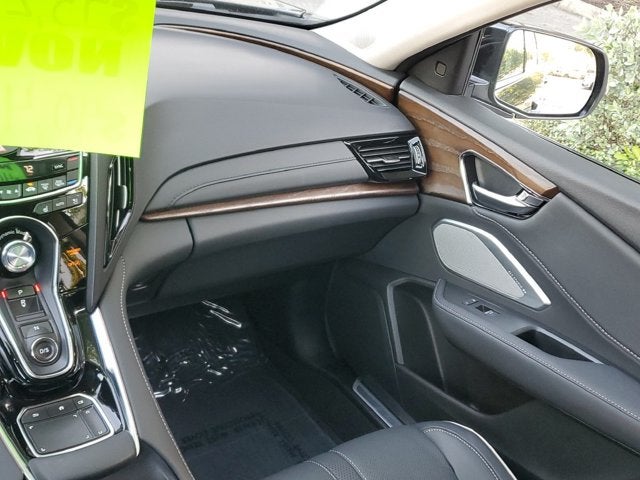 2023 Acura RDX w/Advance Package