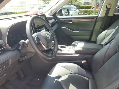 2023 Toyota Highlander Limited