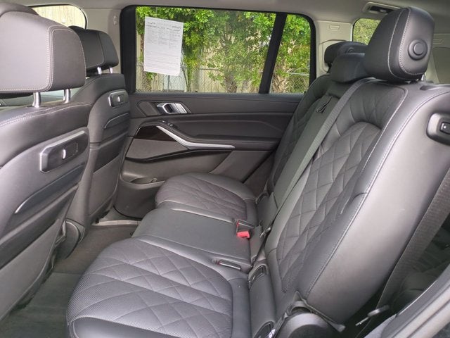 2024 BMW X7 xDrive40i