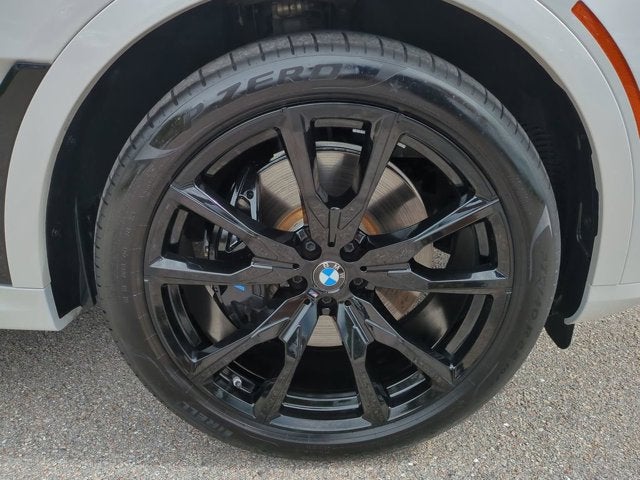 2026 BMW X7 M60i