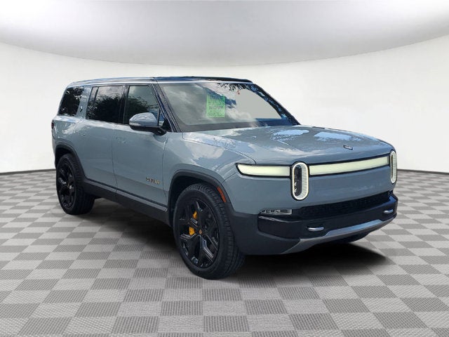 2023 Rivian R1S Adventure