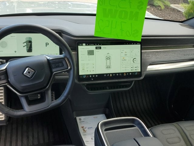 2023 Rivian R1S Adventure