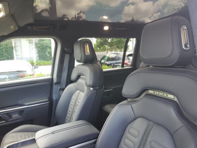 2023 Rivian R1S Adventure