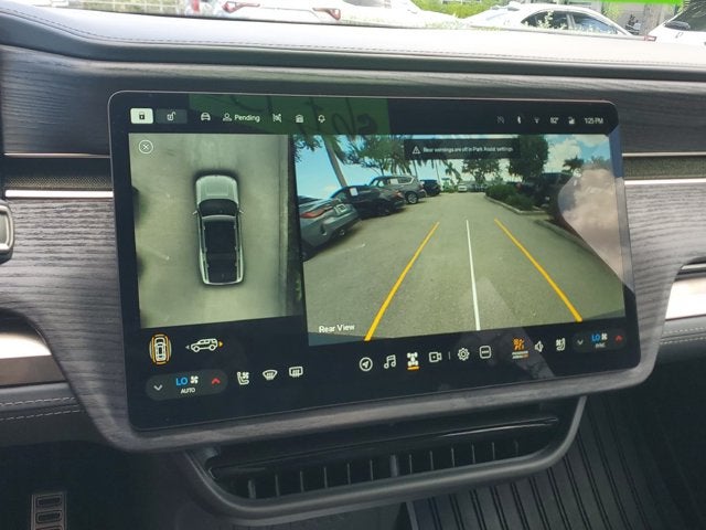 2023 Rivian R1S Adventure