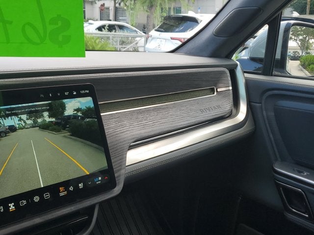 2023 Rivian R1S Adventure