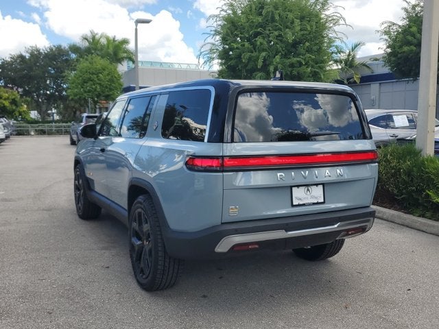 2023 Rivian R1S Adventure
