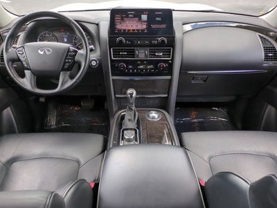 2024 INFINITI QX80 LUXE