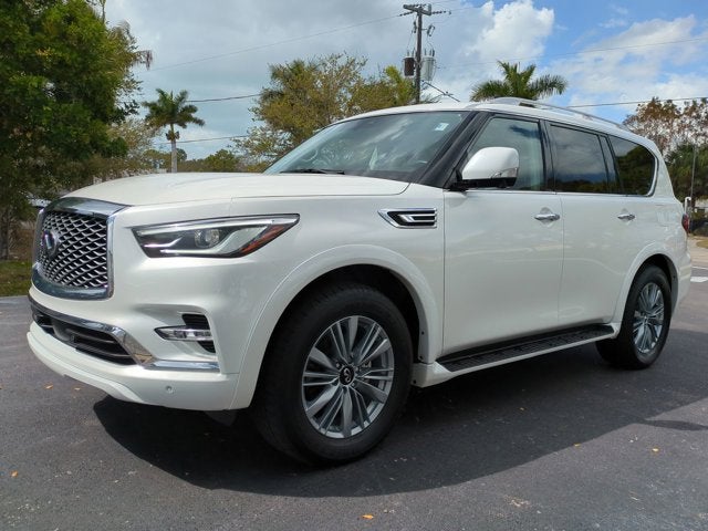2024 INFINITI QX80 LUXE