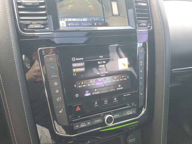 2021 INFINITI QX80 LUXE