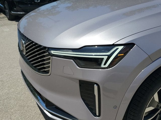 2026 Volvo XC90 Plus