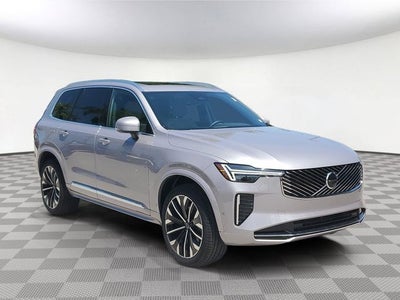 2026 Volvo XC90 Plus