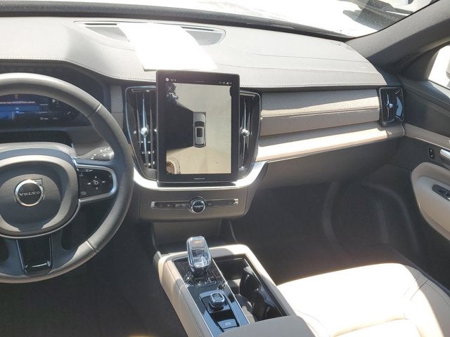 2026 Volvo XC90 Plus