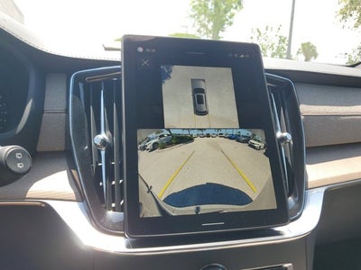 2026 Volvo XC90 Plus