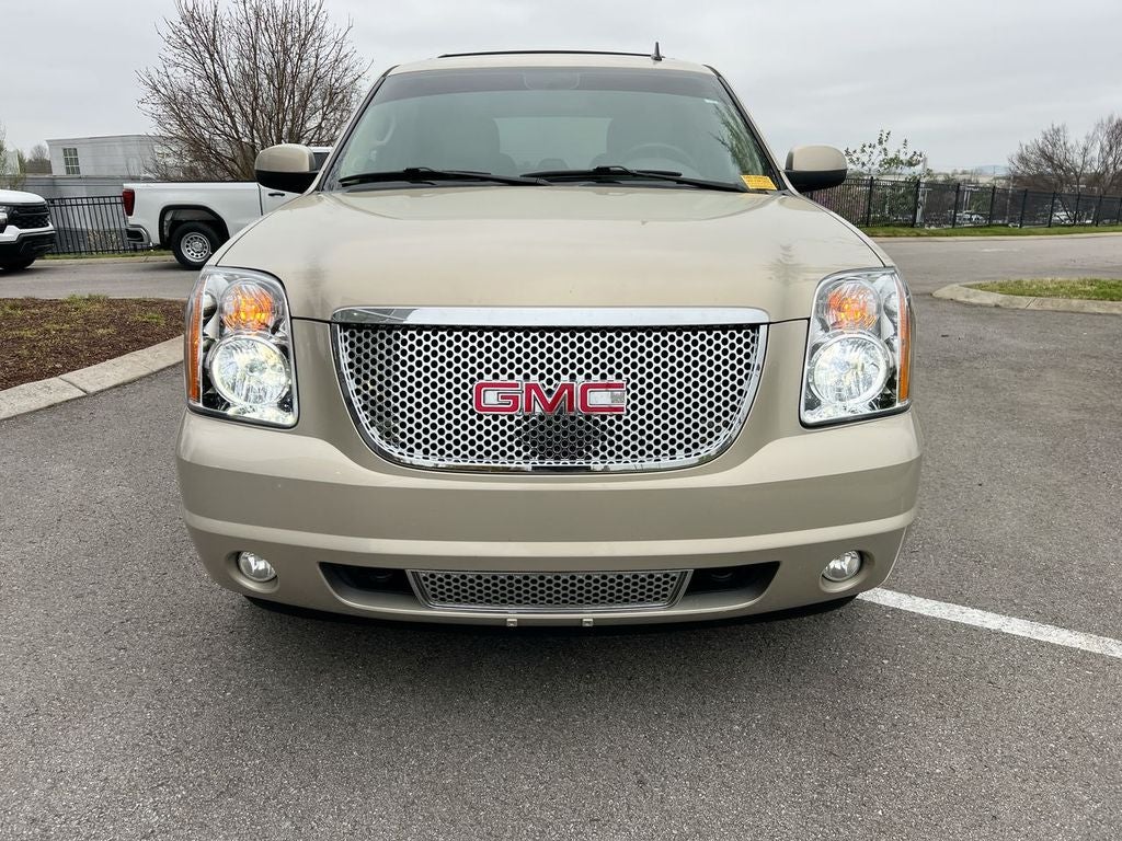 2011 GMC Yukon SLT