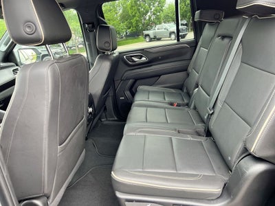 2023 GMC Yukon XL SLT