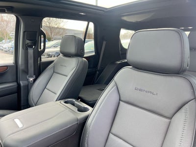2025 GMC Yukon Denali