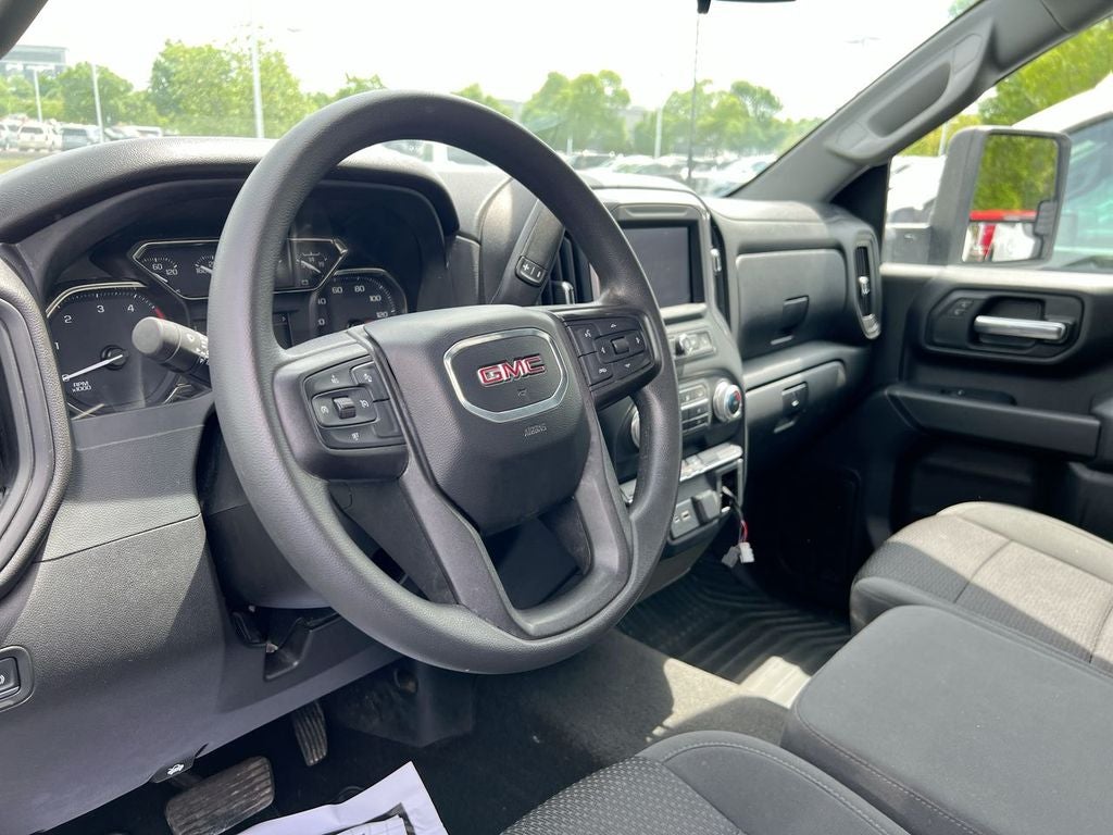 2022 GMC Sierra Pro