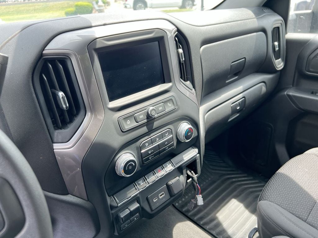 2022 GMC Sierra Pro