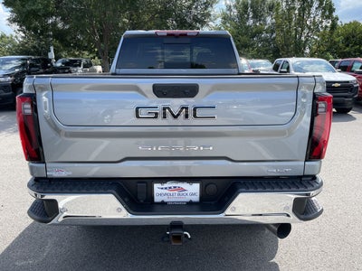 2024 GMC Sierra SLT