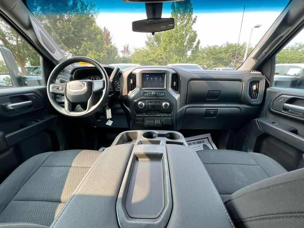 2022 GMC Sierra Pro