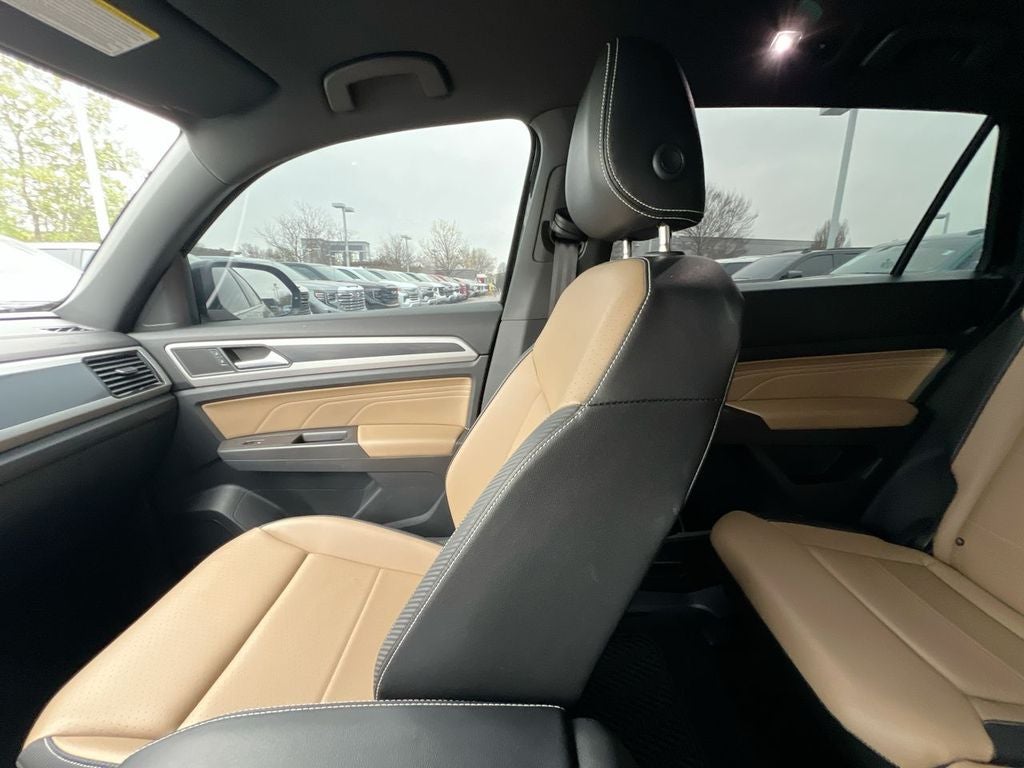 2023 Volkswagen Atlas Cross Sport 2.0T SE w/Technology