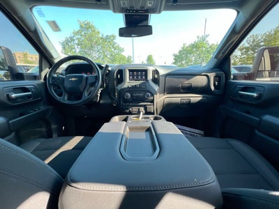 2025 Chevrolet Silverado Custom