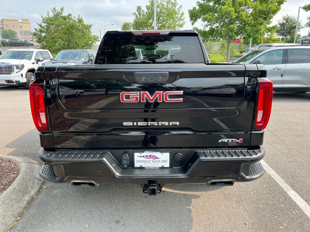 2021 GMC Sierra AT4