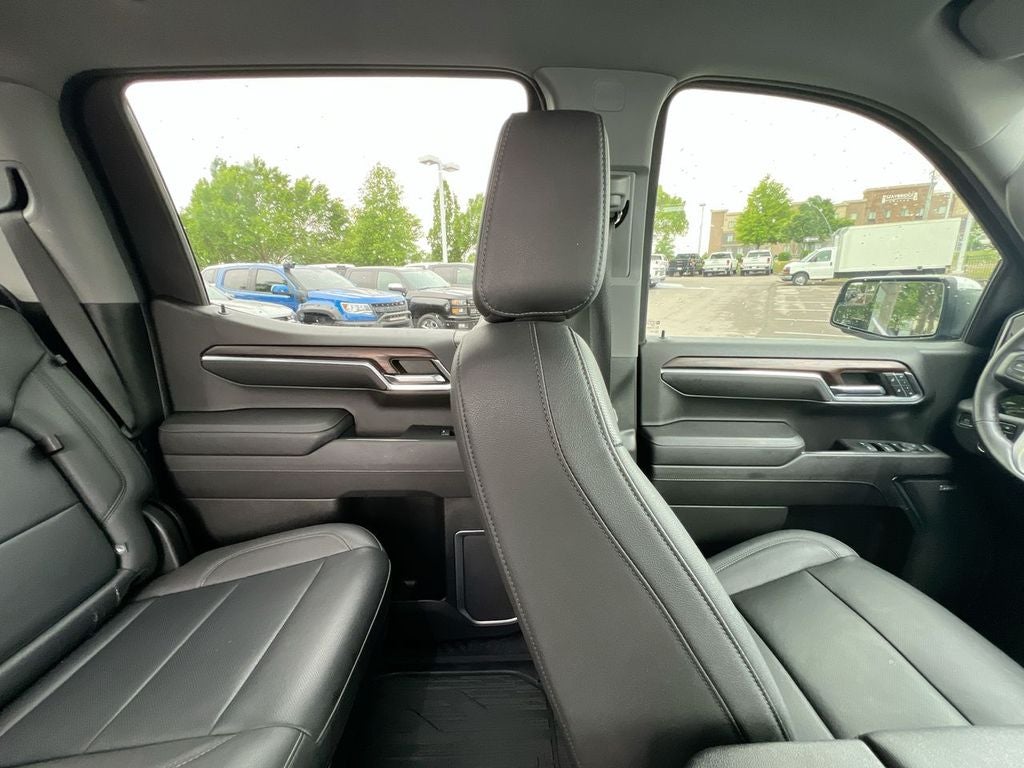 2023 GMC Sierra SLT