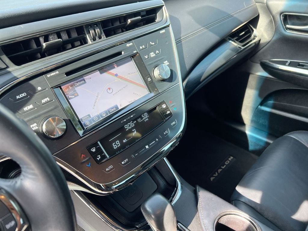 2018 Toyota Avalon Touring