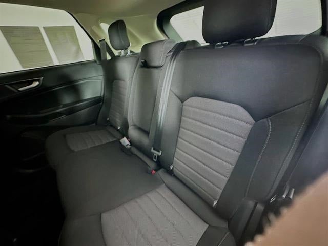 2022 Ford Edge SE AWD