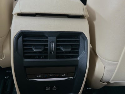 2022 BMW 3 Series 330i xDrive Sedan North America