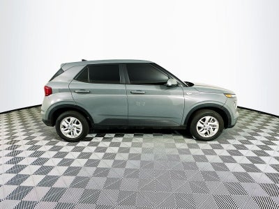 2022 Hyundai Venue SE IVT
