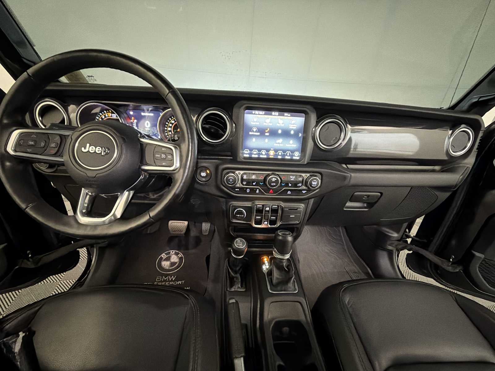 2022 Jeep Wrangler Unlimited Sahara Altitude 4x4