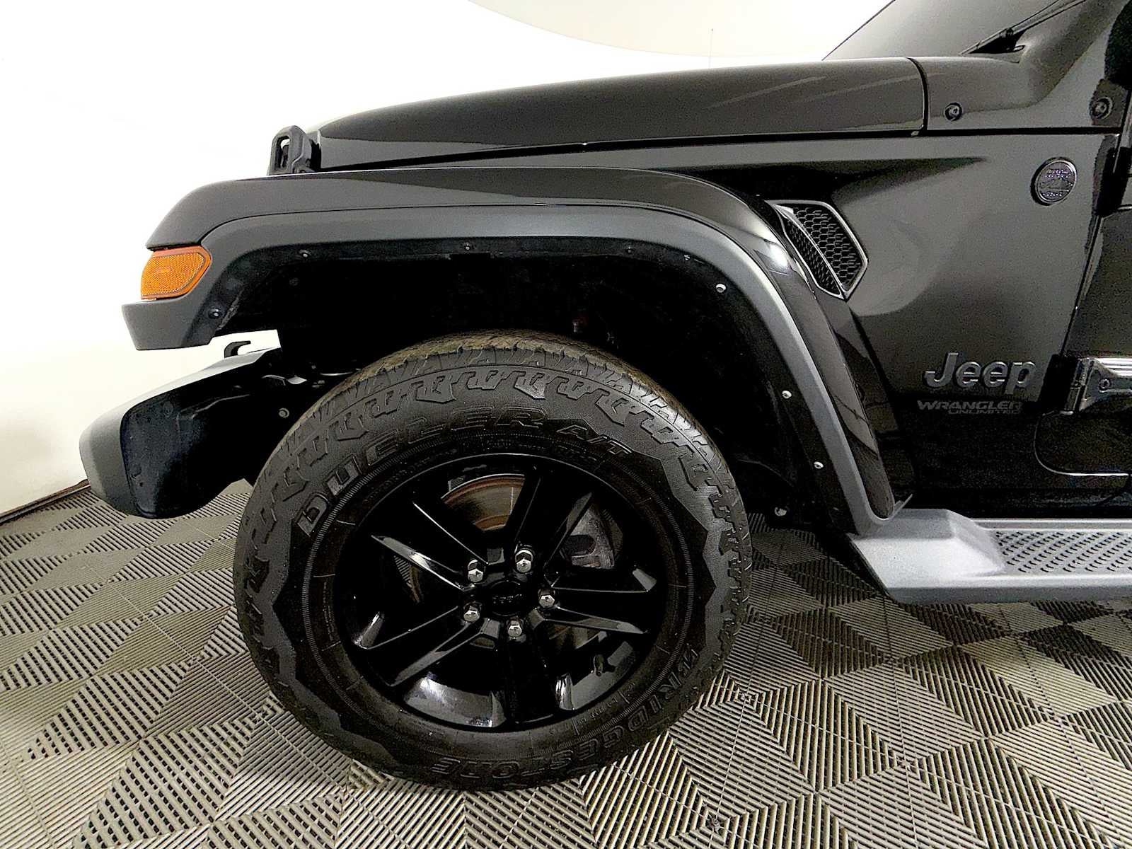2022 Jeep Wrangler Unlimited Sahara Altitude 4x4