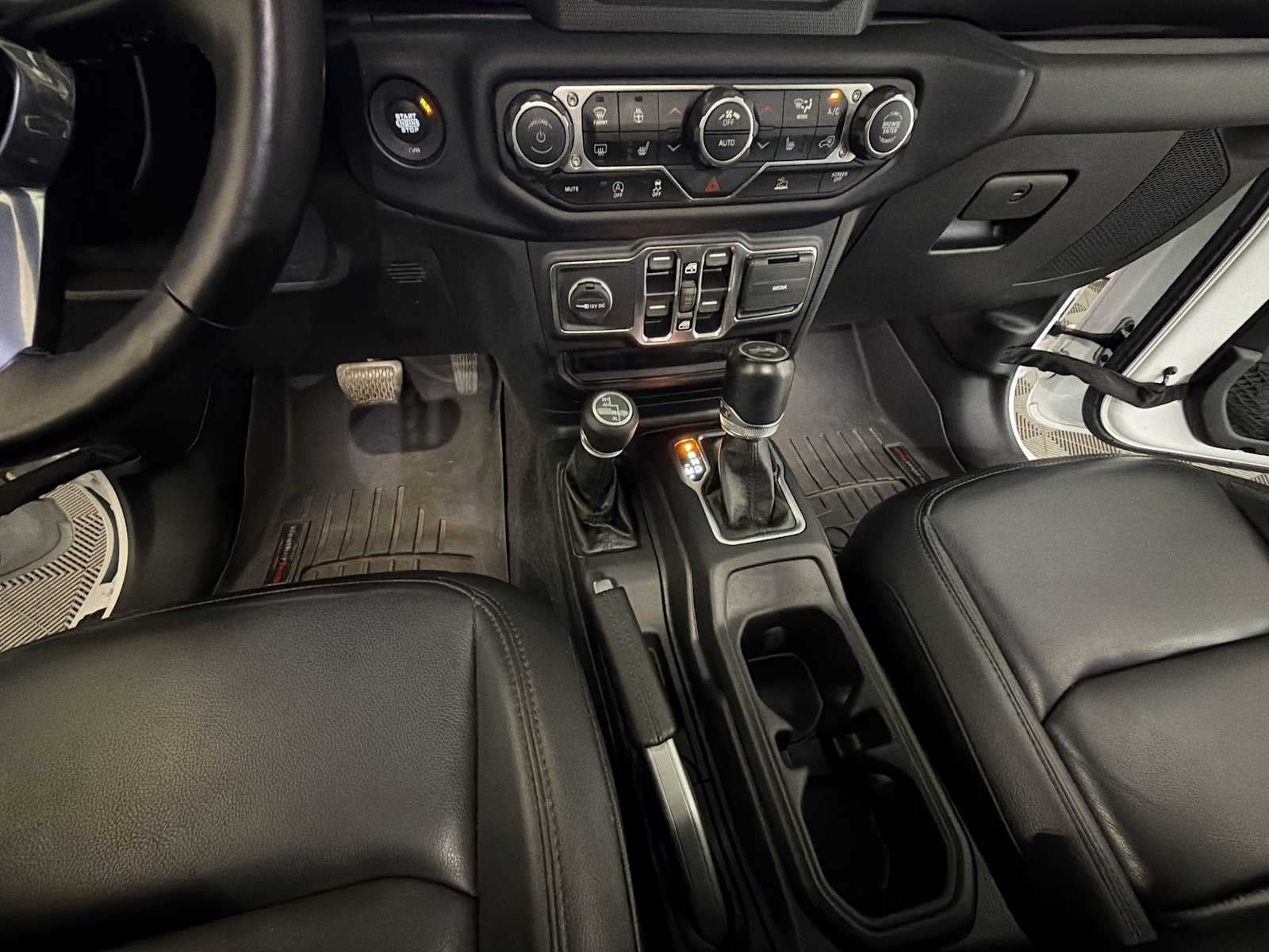 2021 Jeep Wrangler Unlimited Sahara Altitude 4x4