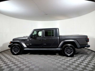 2021 Jeep Gladiator Overland 4x4
