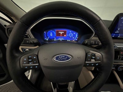 2020 Ford Escape Titanium Hybrid AWD