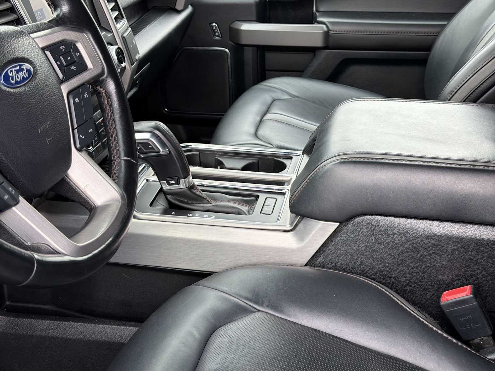 2020 Ford F-150 Platinum 4WD SuperCrew 5.5 Box