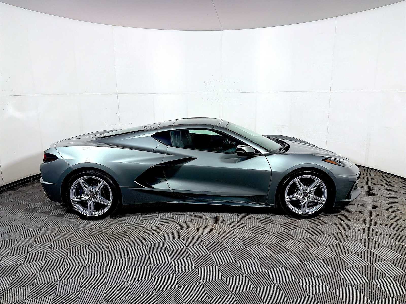 2022 Chevrolet Corvette 2dr Stingray Cpe w/1LT