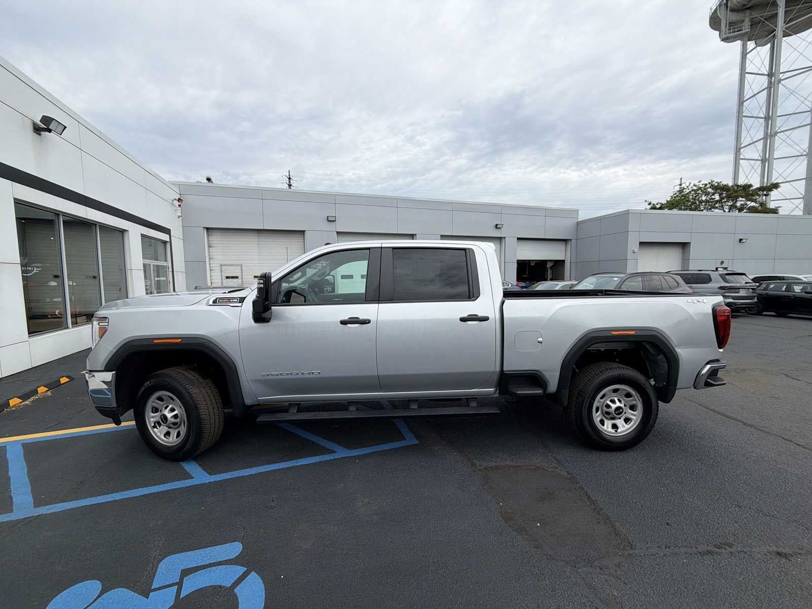 2023 GMC Sierra 3500HD 4WD Crew Cab 159 Pro