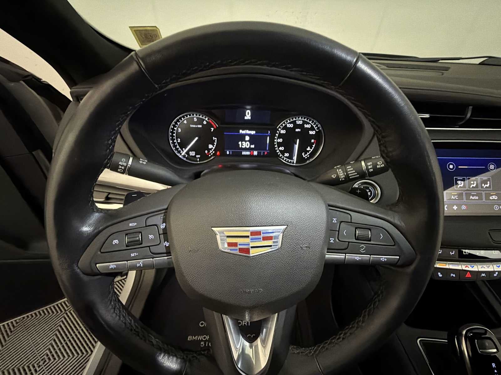 2022 Cadillac XT4 AWD 4dr Luxury