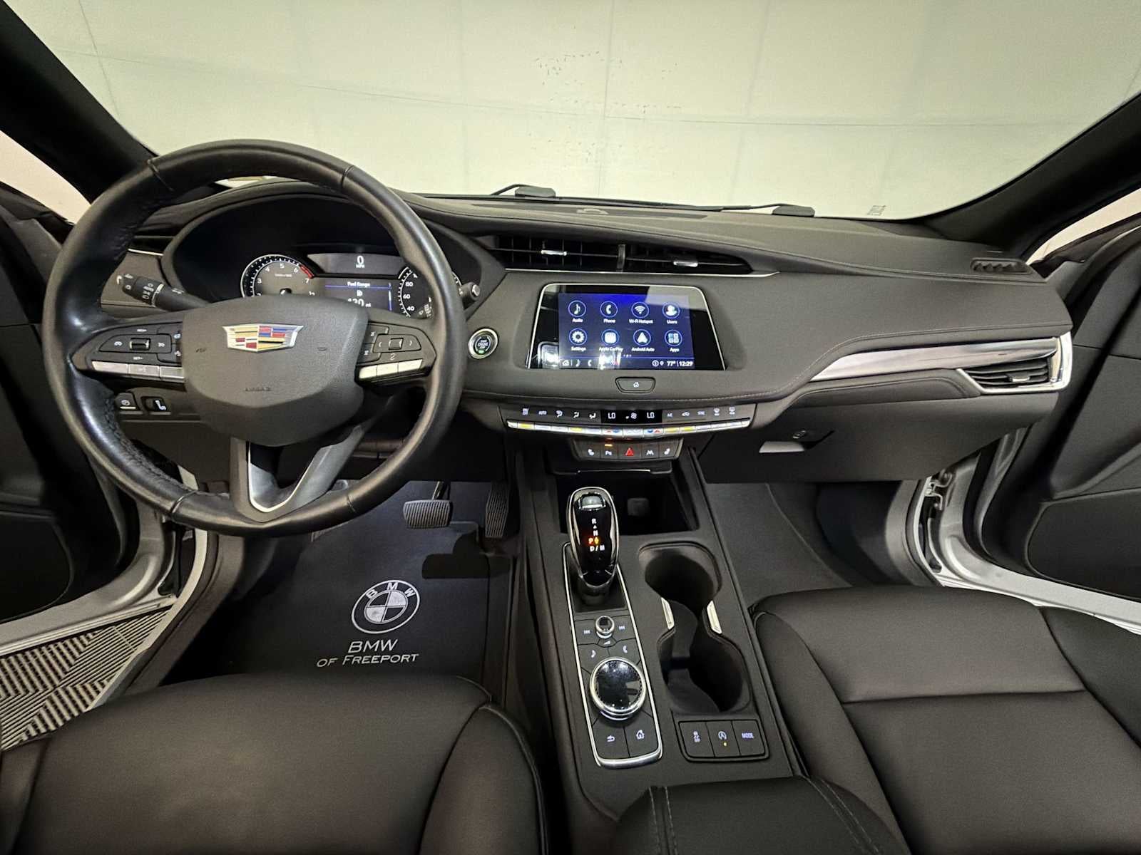 2022 Cadillac XT4 AWD 4dr Luxury