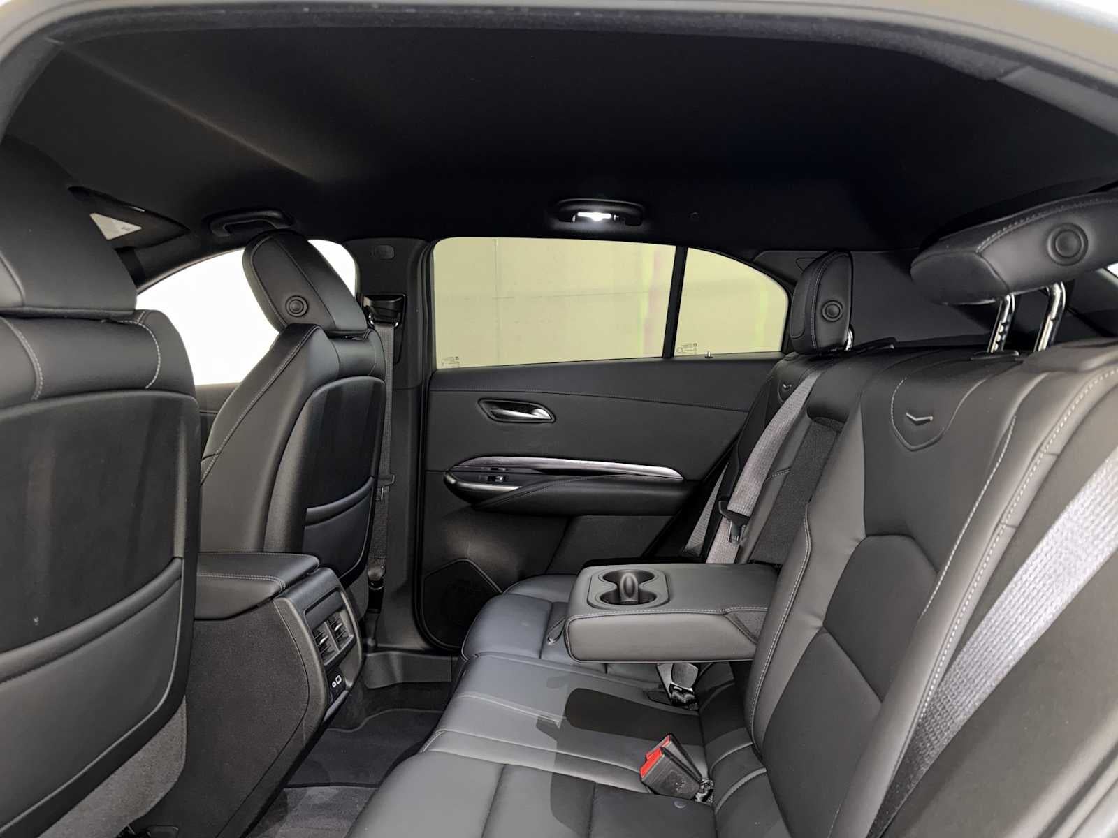 2022 Cadillac XT4 AWD 4dr Luxury