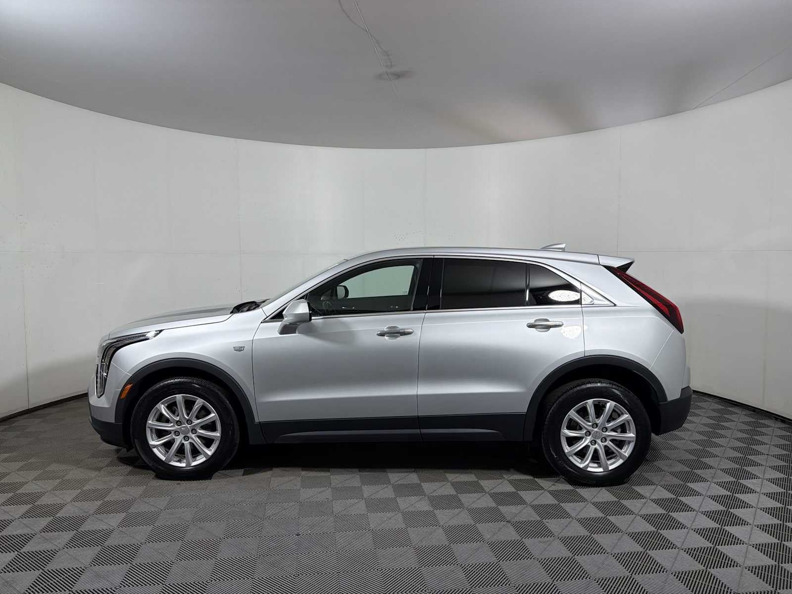 2022 Cadillac XT4 AWD 4dr Luxury