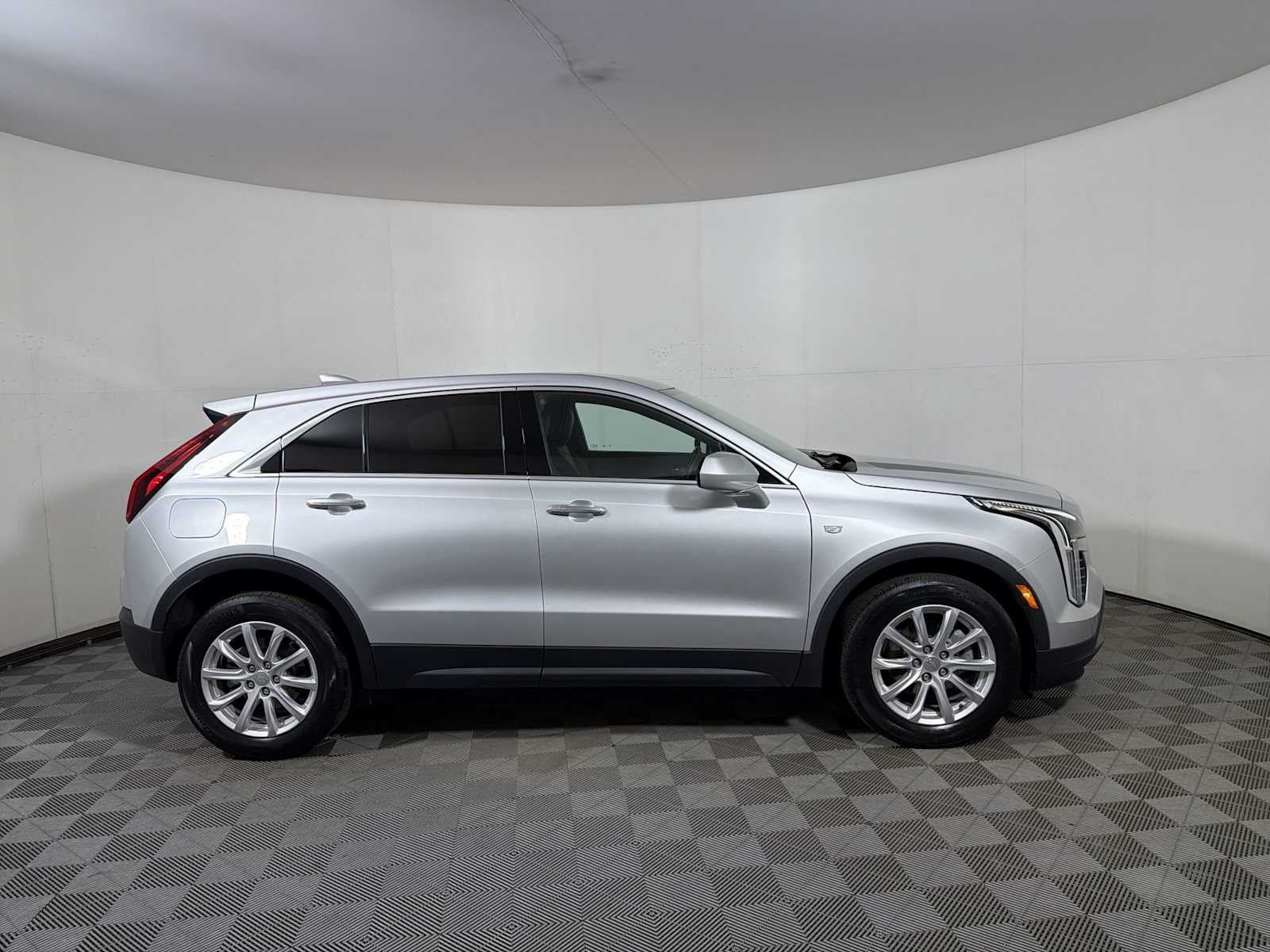 2022 Cadillac XT4 AWD 4dr Luxury