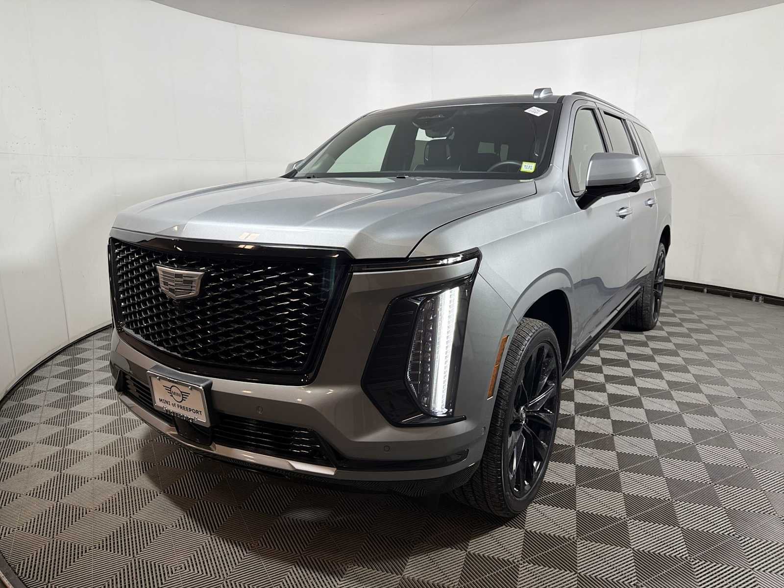 2025 Cadillac Escalade ESV 4WD 4dr Sport Platinum